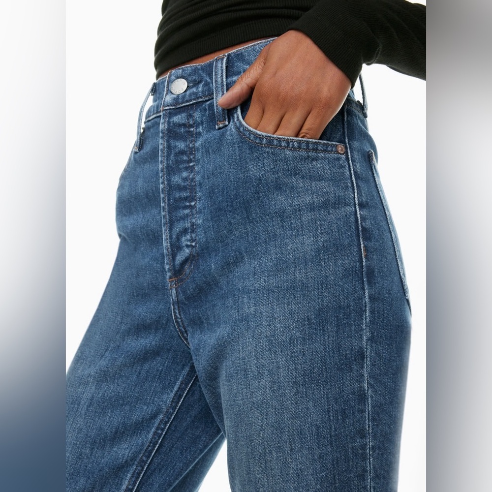 Aritzia Arlo Cuff Jean - Picture 3 of 6